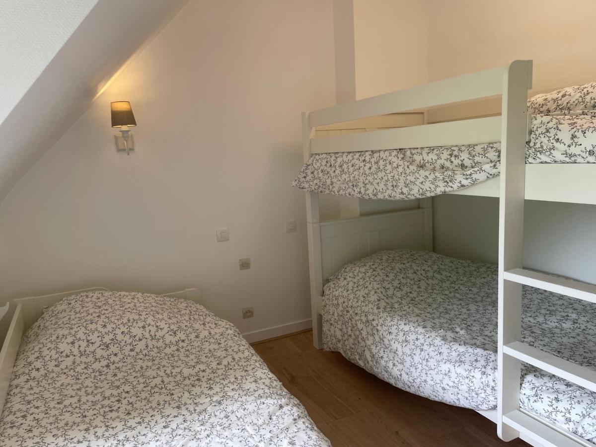 Gite Milin A Sizun Hebergement Confortable Pour 7 Pers Zewnętrze zdjęcie